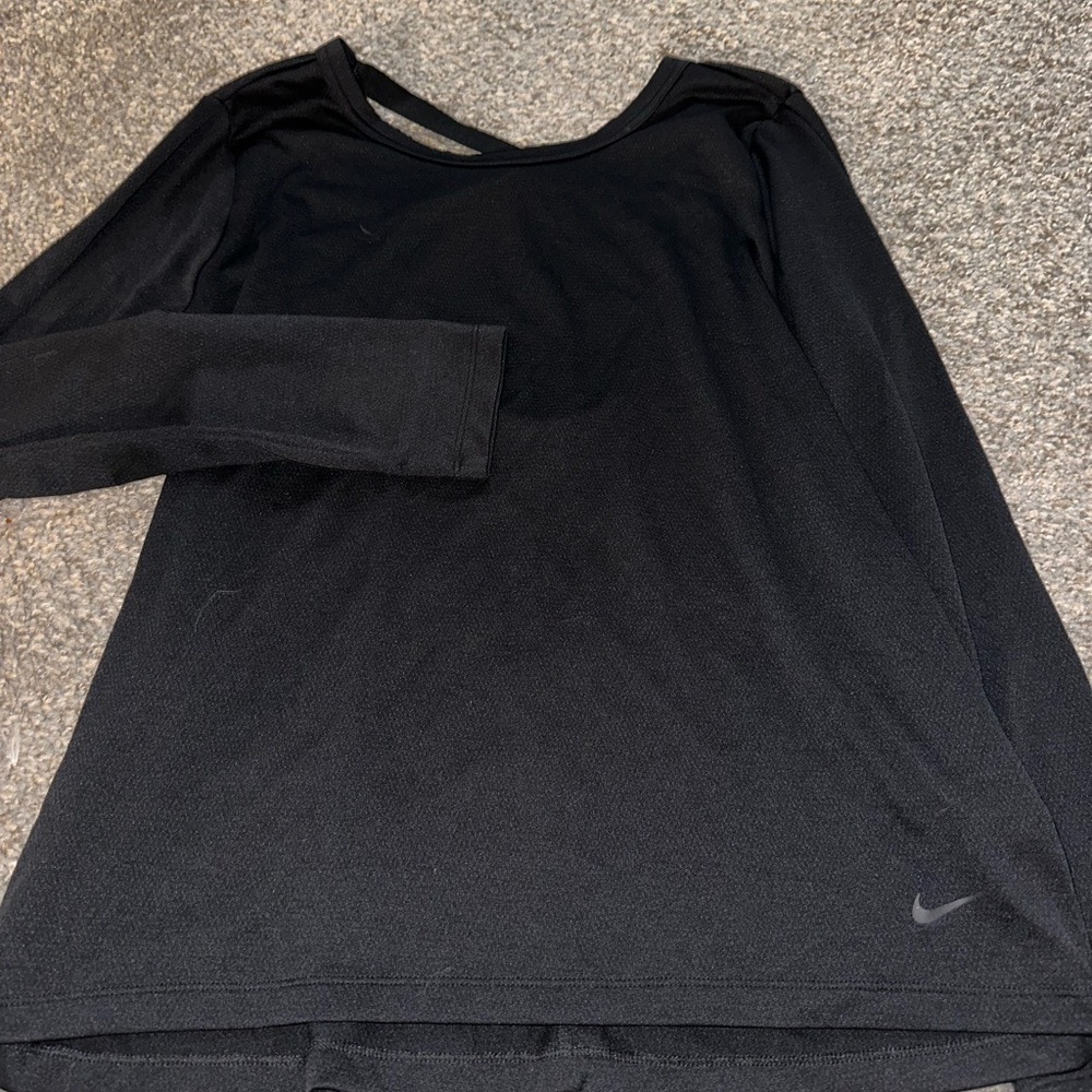 Nike long sleeve shirt